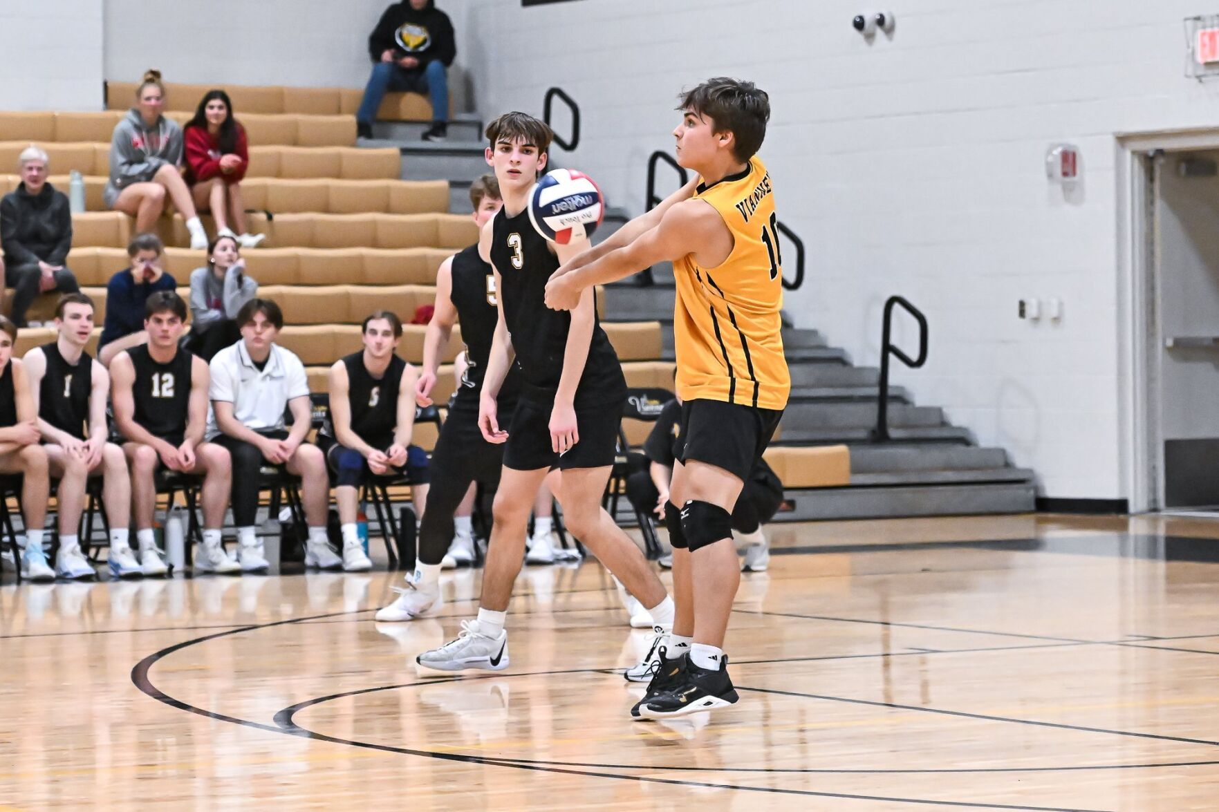04/01/24 - Boys Volleyball Lindbergh at Vianney